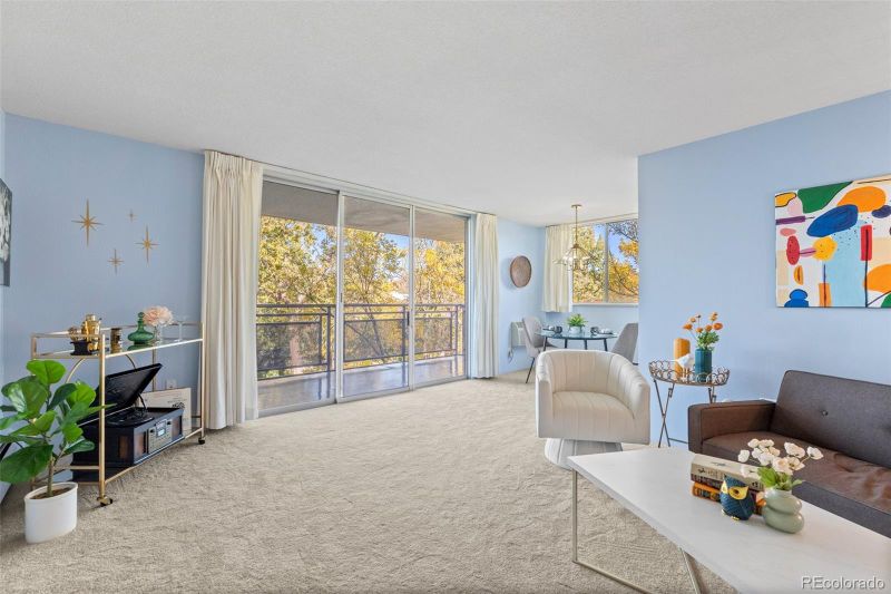 909 N Lafayette St #402, Denver, CO 80218