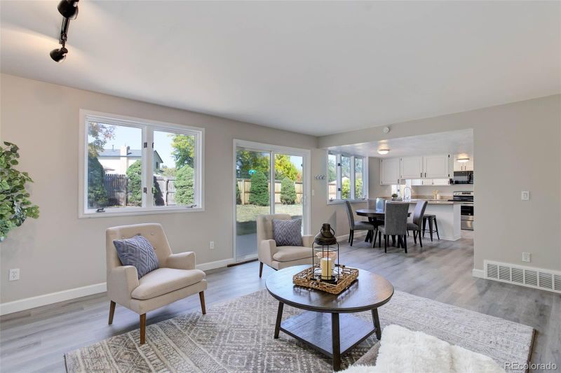 7861 W Euclid Pl, Littleton, CO 80123