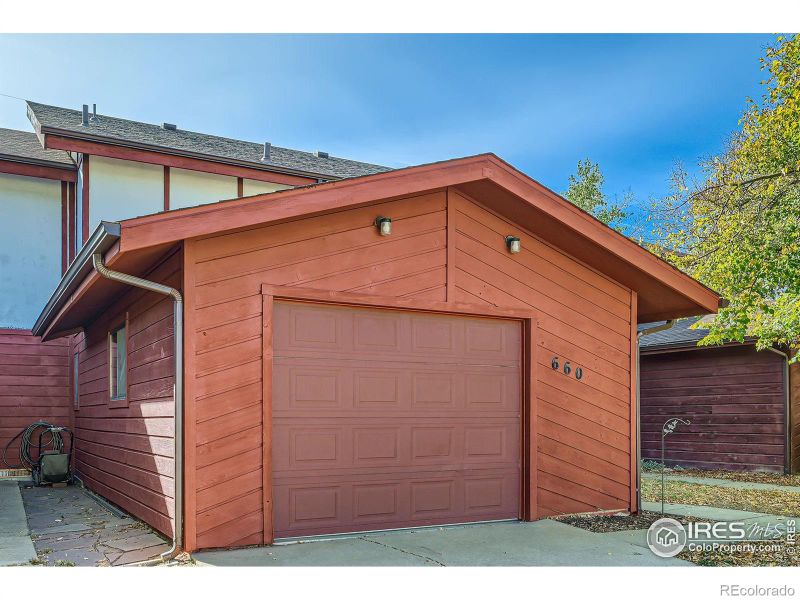 660 Excalibur St, Lafayette, CO 80026