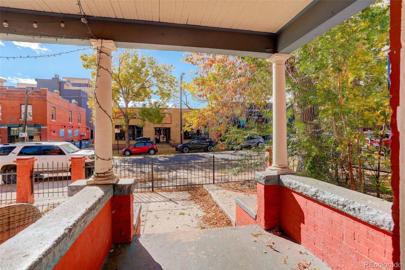 2427 W 32nd Ave, Denver, CO 80211