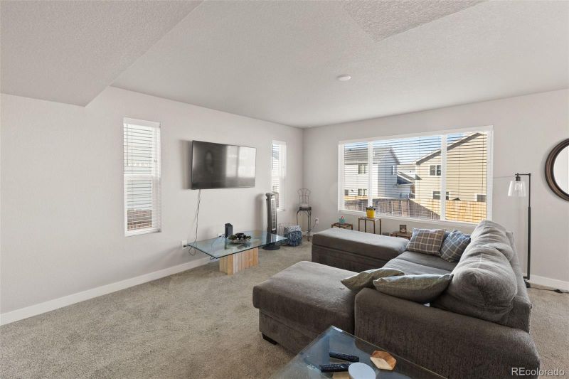 10488 Horton Dr, Colorado Springs, CO 80925