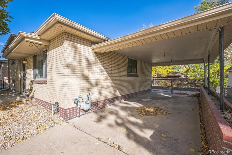 1646 S Winona Ct, Denver, CO 80219