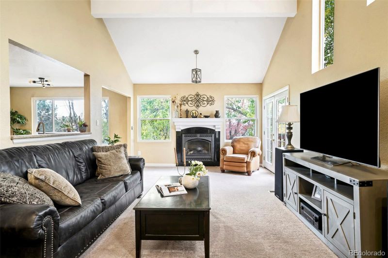 9508 W 70th Pl, Arvada, CO 80004