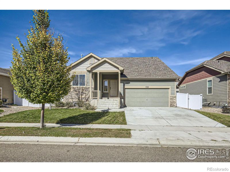 728 Elk Mountain Dr, Severance, CO 80550
