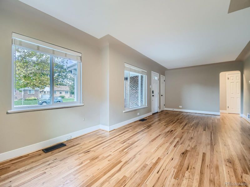 3036 Elm St, Denver, CO 80207