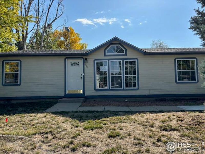204 Leanne Dr, Loveland, CO 80537
