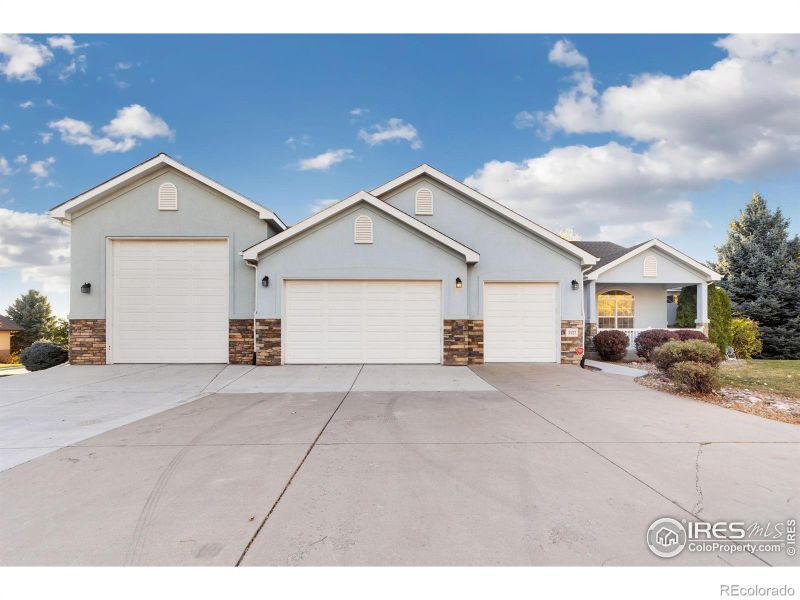 3327 Hearthfire Dr, Fort Collins, CO 80524