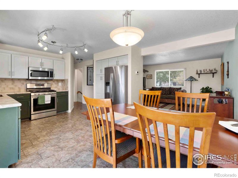 3401 Sun Disk Ct, Fort Collins, CO 80526