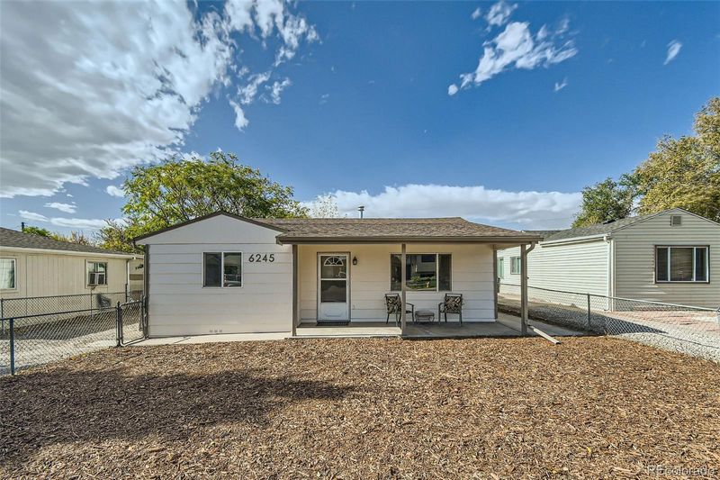 6245 Pontiac St, Commerce City, CO 80022