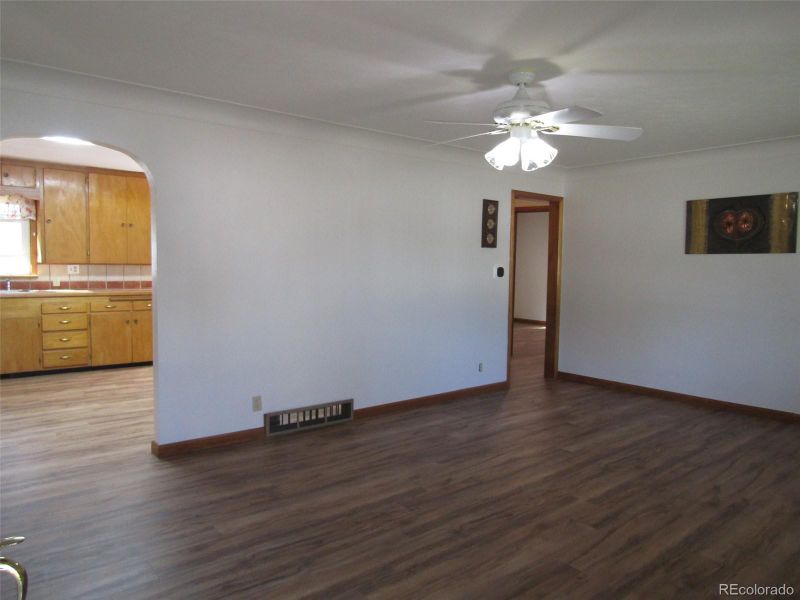 320 Lincoln, Brush, CO 80723