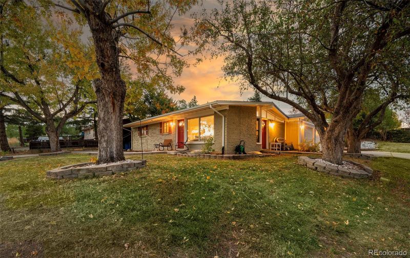 13901 W 7th Ave, Golden, CO 80401