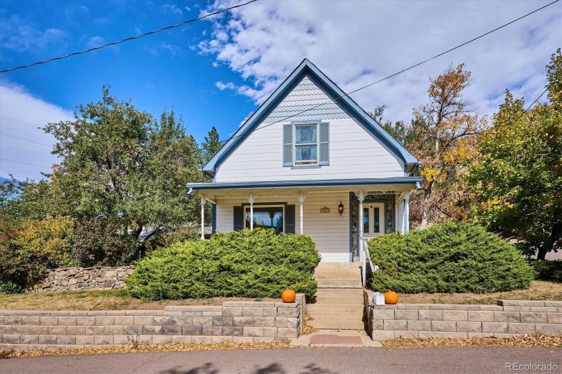 500 Clark St, Golden, CO 80403