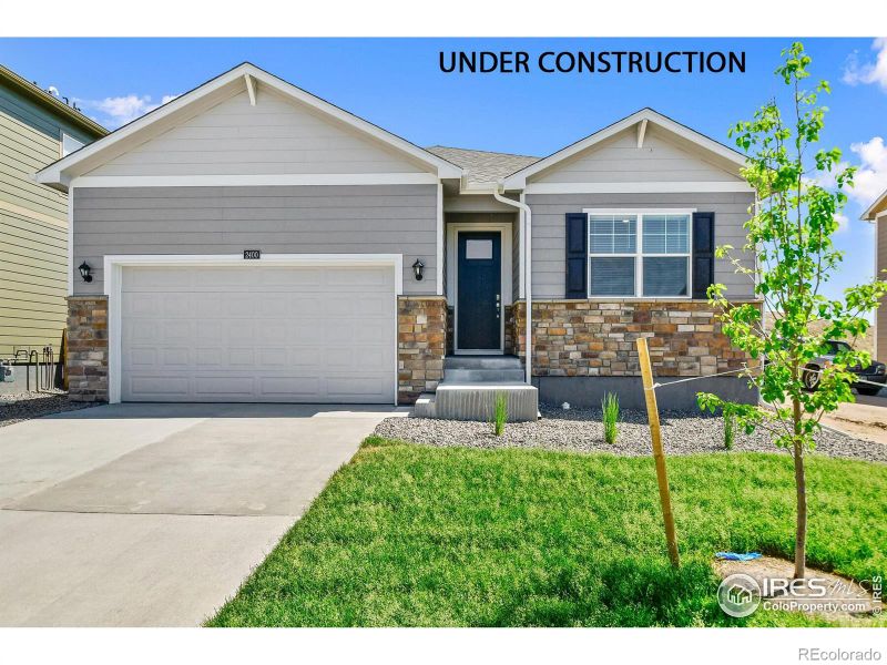 363 Hummingbird Ln, Johnstown, CO 80534