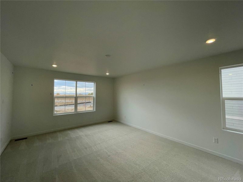 4298 Amanda Dr, Johnstown, CO 80534