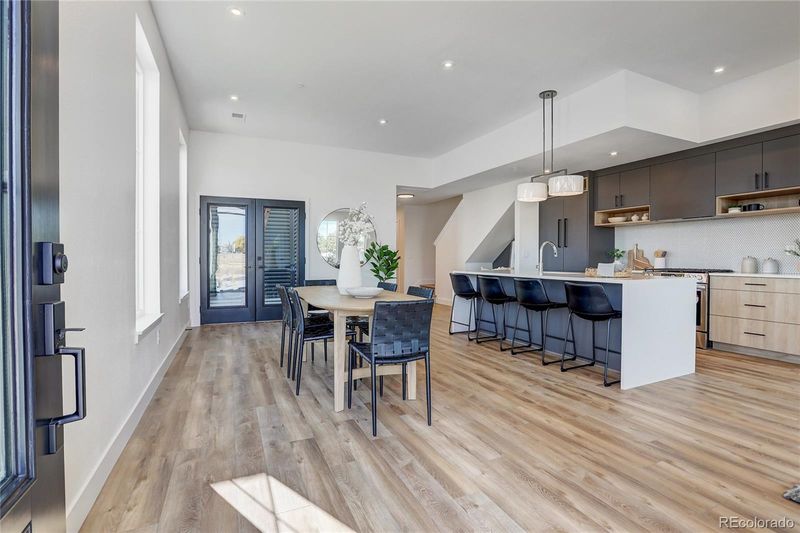 5860 W 91st Ave, Westminster, CO 80031