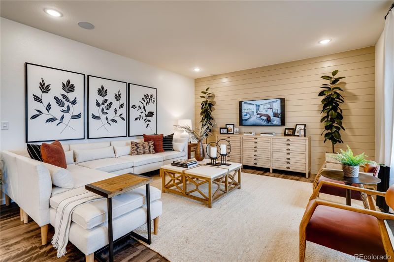 4297 Canyata Dr, Elizabeth, CO 80107