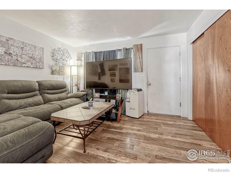 122 N 12th Ave, Greeley, CO 80631
