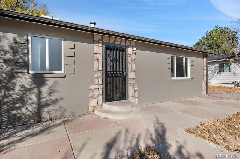 13301 Randolph Pl, Denver, CO 80239