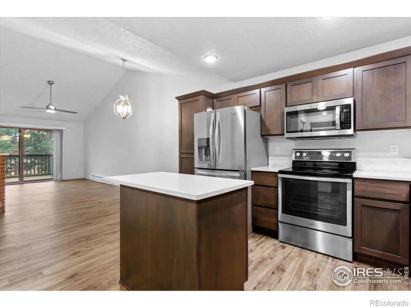 1213 W Swallow Rd #221, Fort Collins, CO 80526