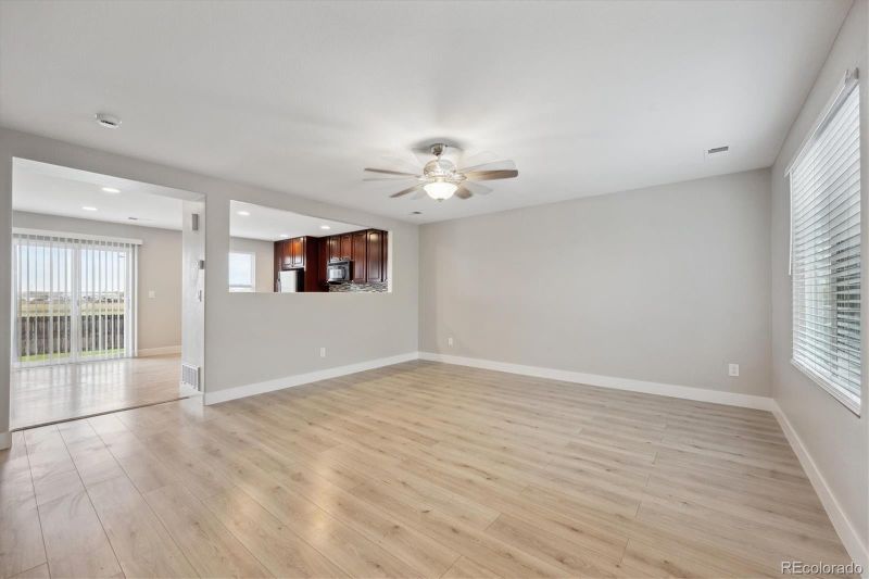 10046 Hudson St, Thornton, CO 80229