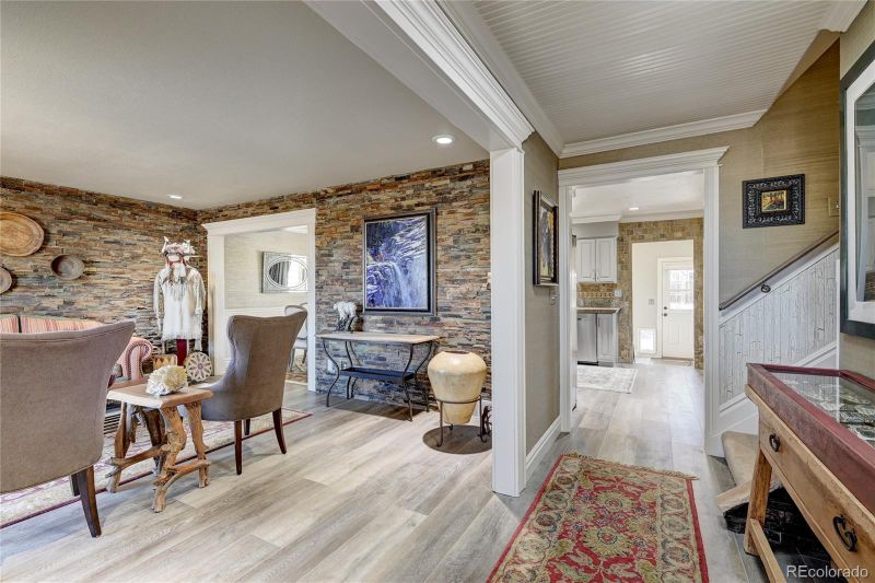1641 Castlewood Dr, Franktown, CO 80116
