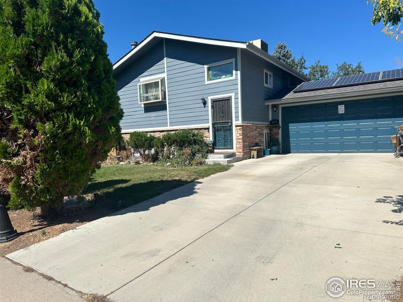 1055 Malory St, Lafayette, CO 80026