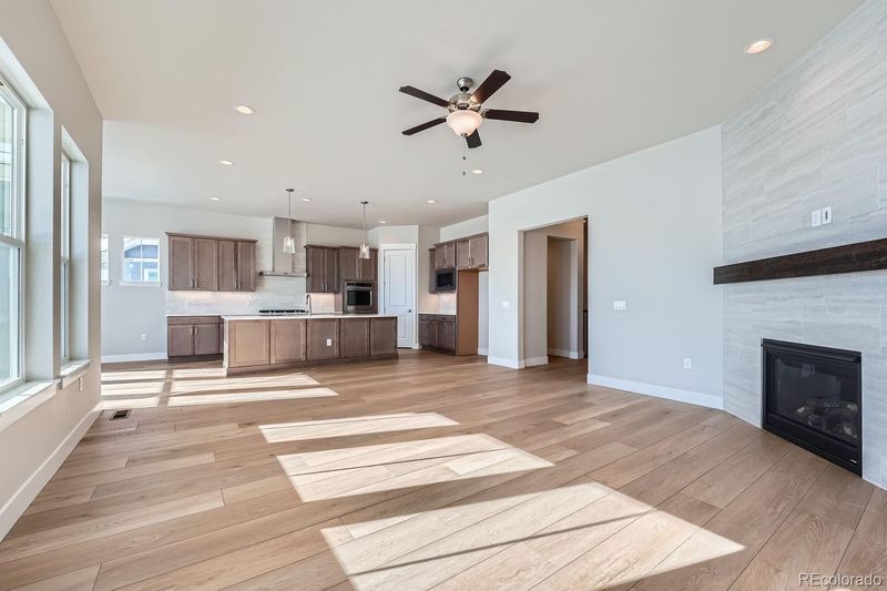 9056 S Shawnee Ct, Aurora, CO 80016