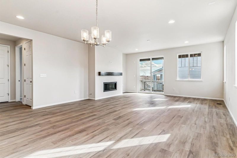 25086 E 41st Ave, Aurora, CO 80019