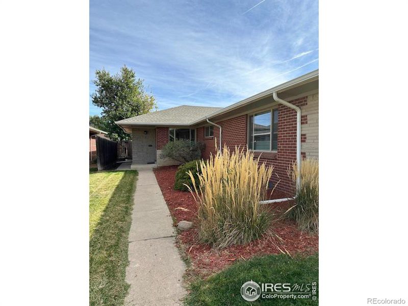 3610 N Grape St, Denver, CO 80207