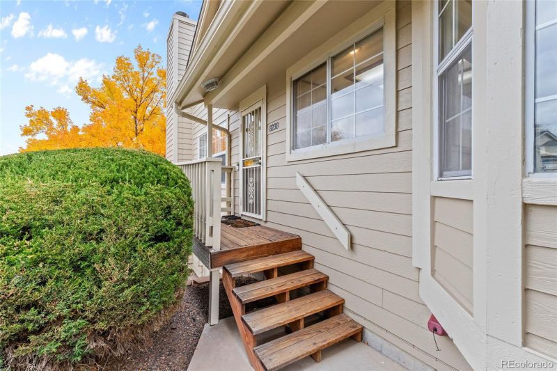8238 S High Ct, Centennial, CO 80122