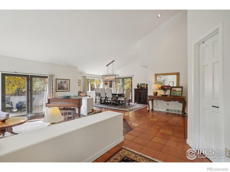 2535 Columbine Cir, Lafayette, CO 80026