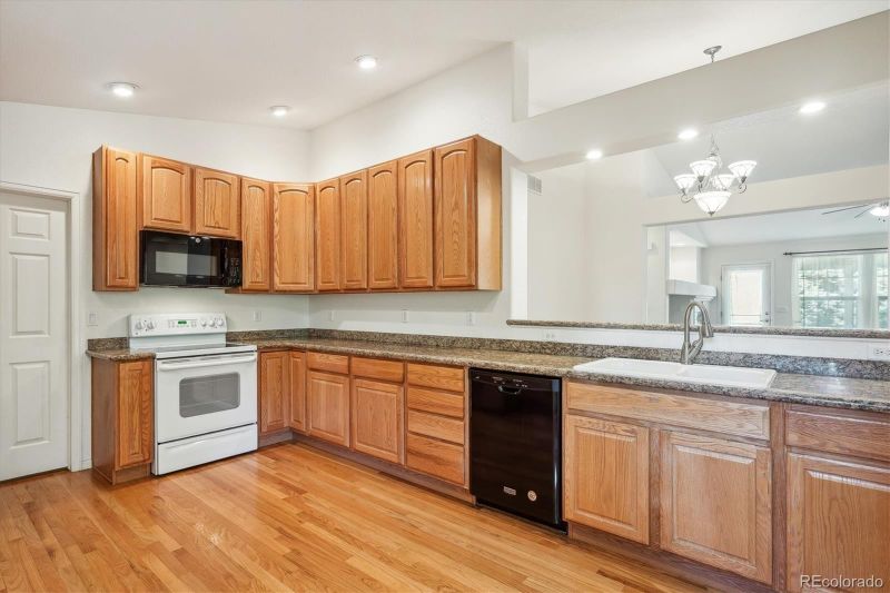 16553 E Auburn Hills Dr, Parker, CO 80134