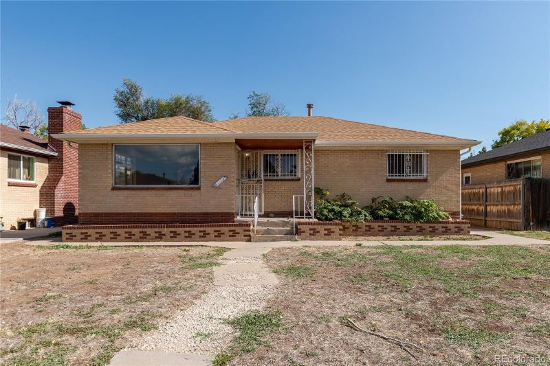 250 Zenobia St, Denver, CO 80219