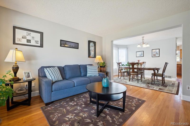 7172 S Owens St, Littleton, CO 80127