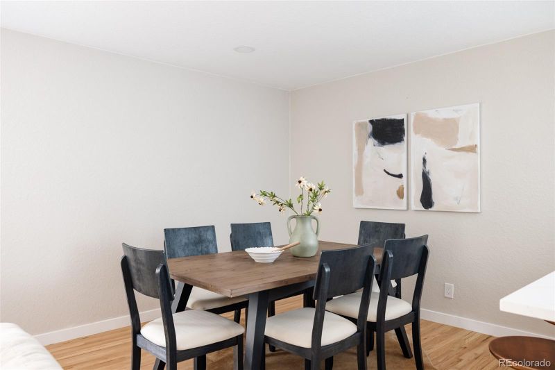 5624 E Minnesota Dr, Denver, CO 80224