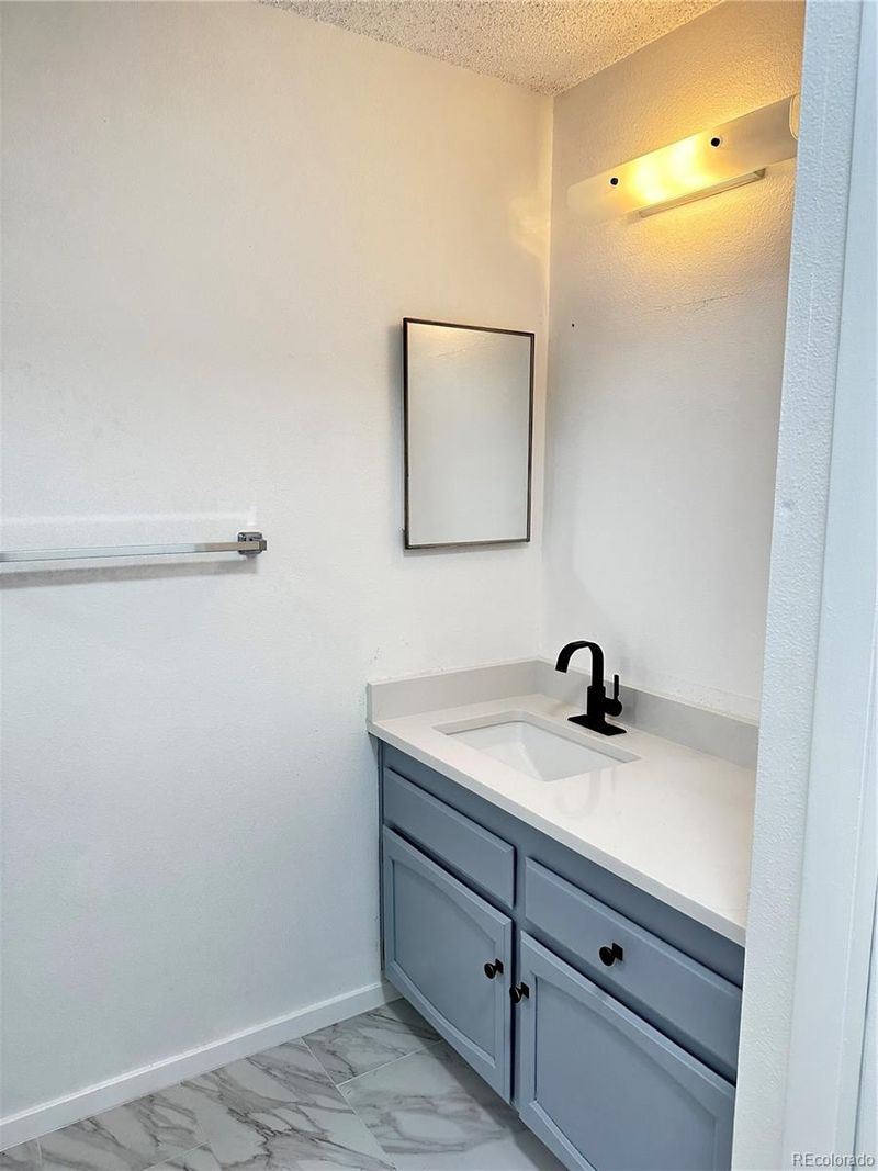 14467 E 1st Dr #B09, Aurora, CO 80011