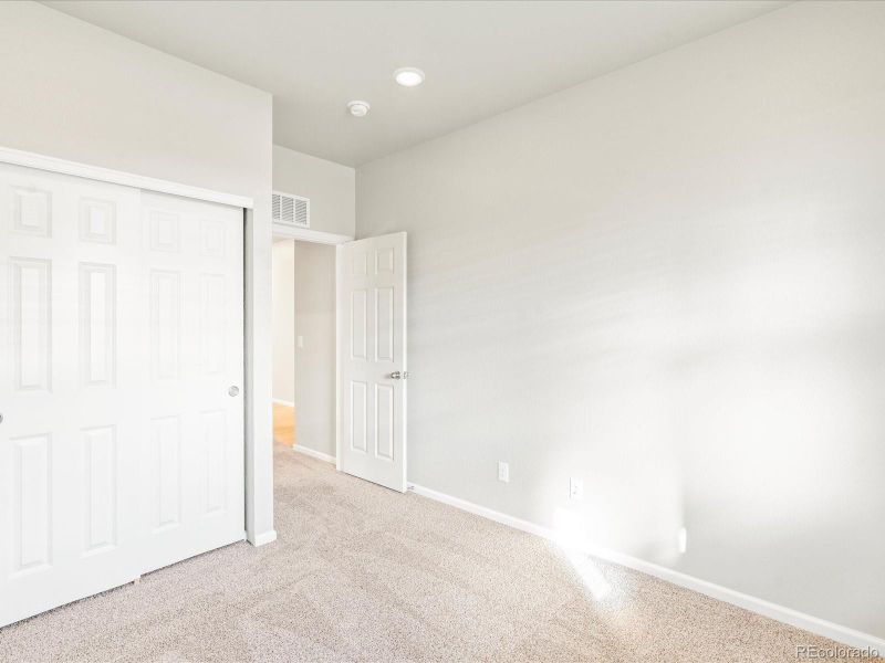 6059 Sugarloaf St, Brighton, CO 80603