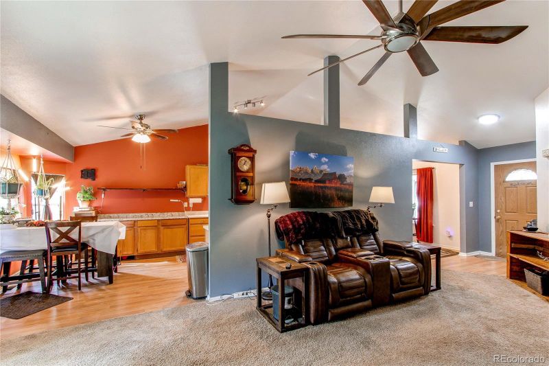 53 Sunset Ct, Hudson, CO 80642