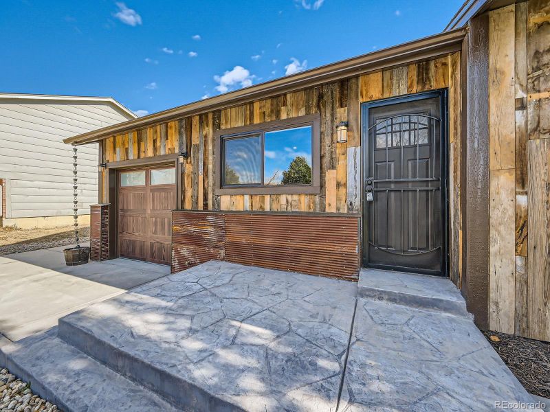 1876 S Nucla St, Aurora, CO 80017