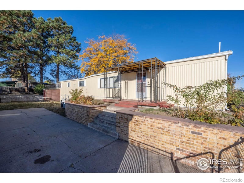 9053 Royal St, Federal Heights, CO 80260