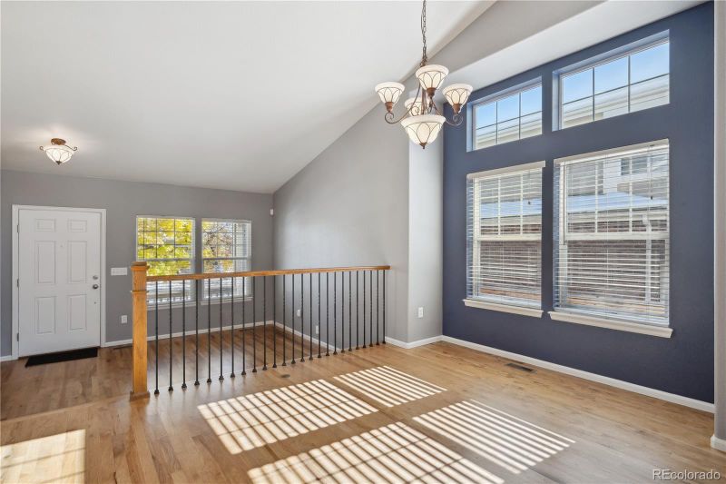 4973 S Eaton Pw, Aurora, CO 80016