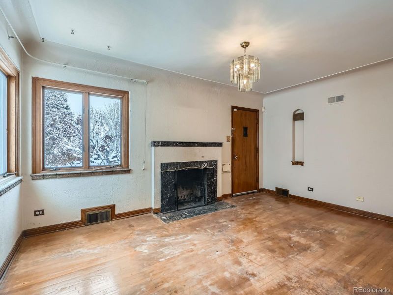 2800 N Albion St, Denver, CO 80207