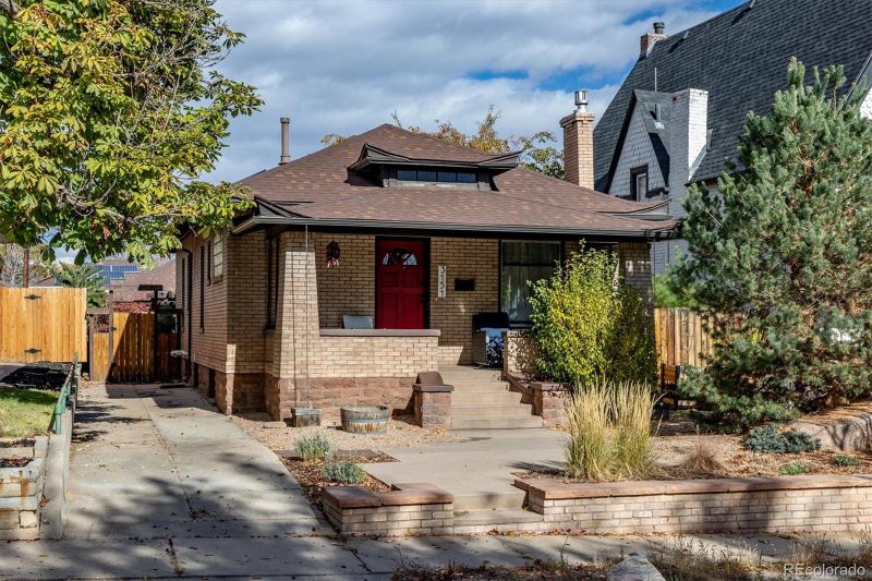 3151 W Denver Pl, Denver, CO 80211