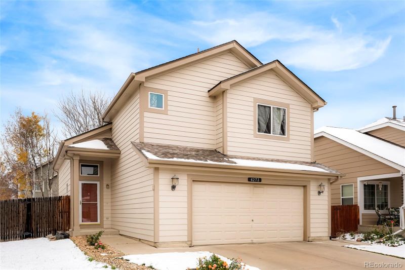6273 Sparrow Cir, Firestone, CO 80504