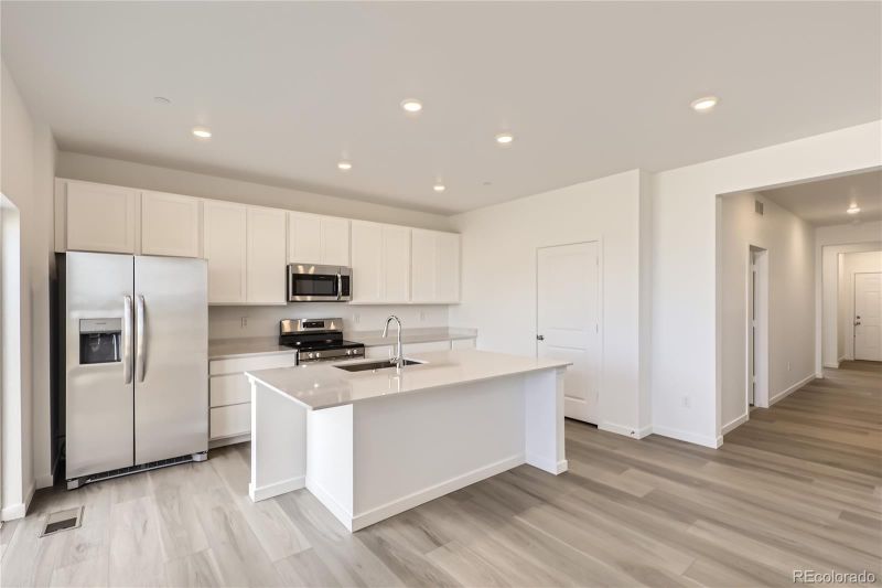 16081 E 111th Dr, Commerce City, CO 80022