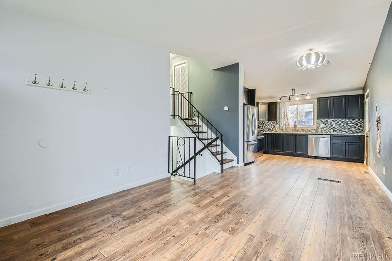 802 Centennial Way, Bennett, CO 80102