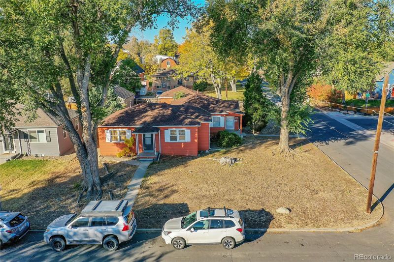 4467 Umatilla St, Denver, CO 80211
