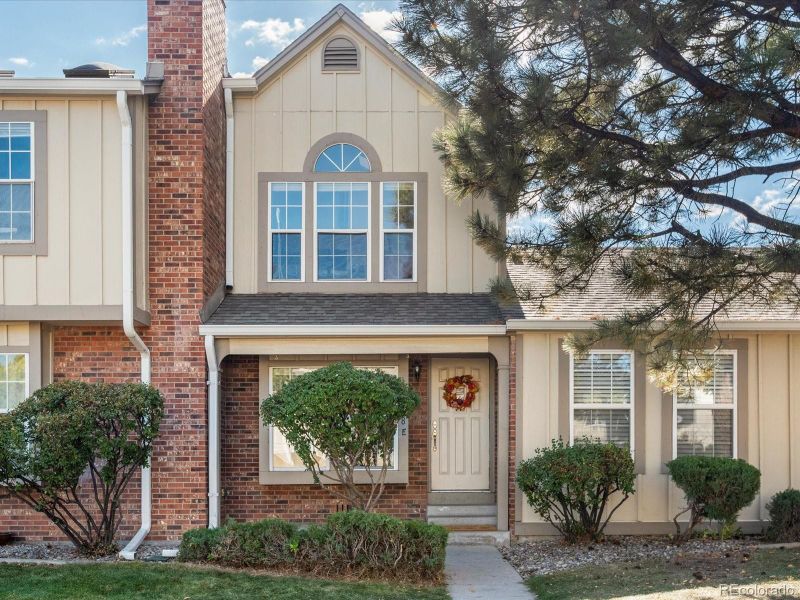 9618 W Chatfield Ave #E, Littleton, CO 80128