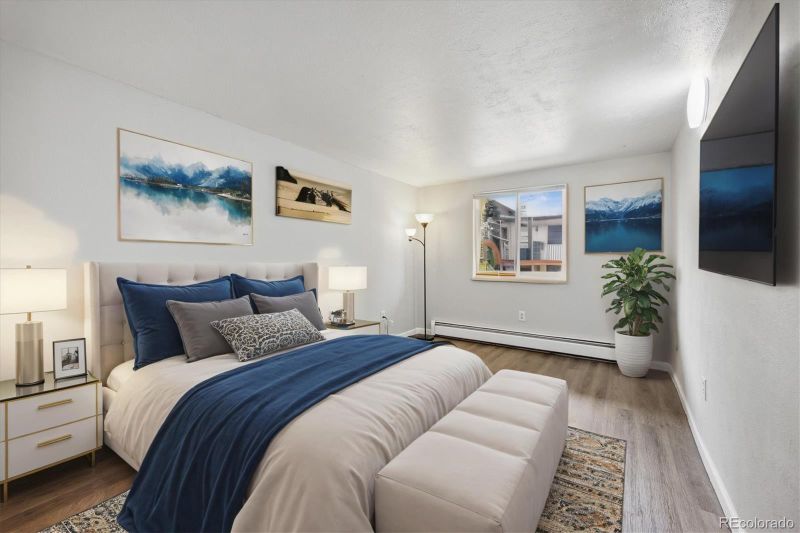 875 S Quebec St #9, Denver, CO 80247