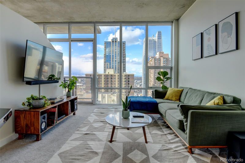 891 14 St #2903, Denver, CO 80202
